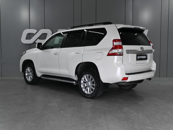 Toyota Land Cruiser Prado 150 Series Рестайлинг 1 с пробегом 2016 года, цена 3 419 000 рублей, 260492 км, внедорожник, Автокод Объявления