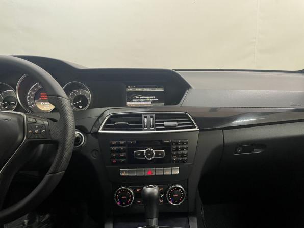 Mercedes-Benz C-Класс III (W204) Рестайлинг с пробегом 2011 года, цена 1 260 000 рублей, 224551 км, седан, Автокод Объявления
