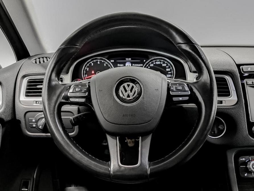 Volkswagen Touareg II Рестайлинг Санкт-Петербург  - изображение 21