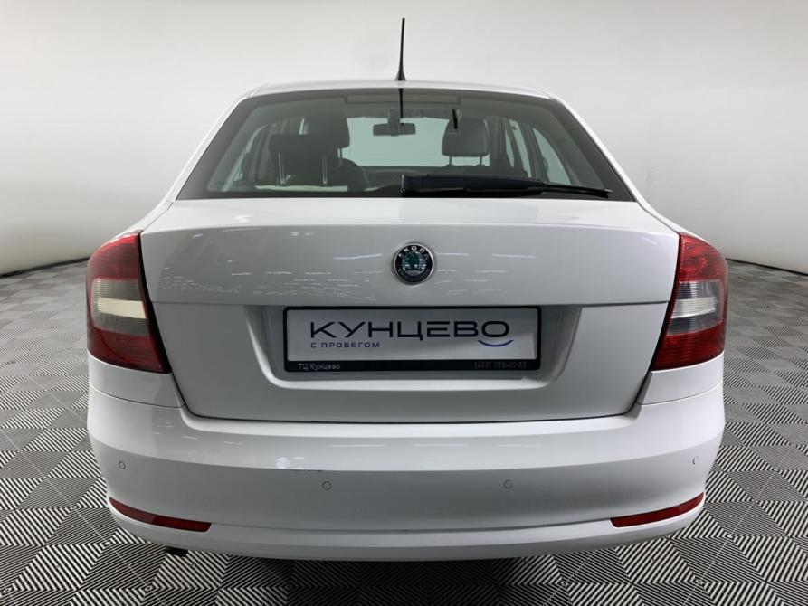Skoda Octavia II (A5) Рестайлинг Москва  - изображение 6