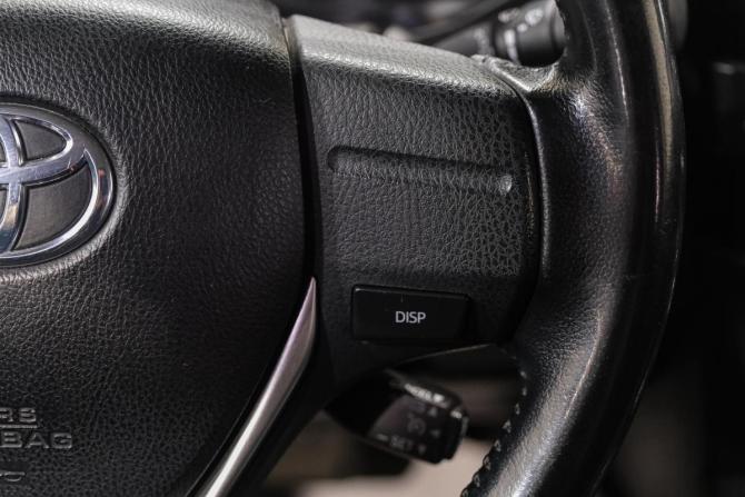 Toyota Corolla XI (E160 E170 E180) с пробегом 2014 года, цена 1 209 000 рублей, 111500 км, седан, Автокод Объявления