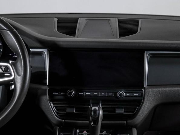 Porsche Macan I Рестайлинг с пробегом 2019 года, цена 5 247 000 рублей, 48124 км, внедорожник, Автокод Объявления