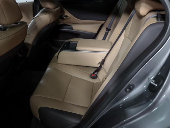 Lexus ES VII с пробегом 2021 года, цена 3 300 000 рублей, 88587 км, седан, Автокод Объявления