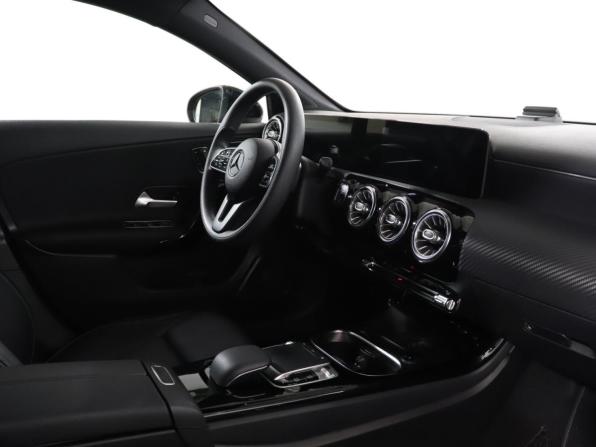 Mercedes-Benz A-Класс IV (W177) с пробегом 2020 года, цена 3 149 000 рублей, 38448 км, седан, Автокод Объявления