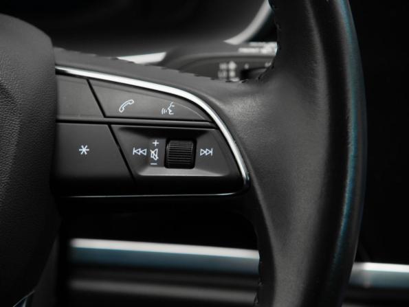 Audi Q3 Sportback II (F3) с пробегом 2020 года, цена 4 350 000 рублей, 28999 км, внедорожник, Автокод Объявления