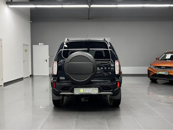 Lada (ВАЗ) Niva Travel I с пробегом 2023 года, цена 1 240 000 рублей, 8767 км, внедорожник, Автокод Объявления