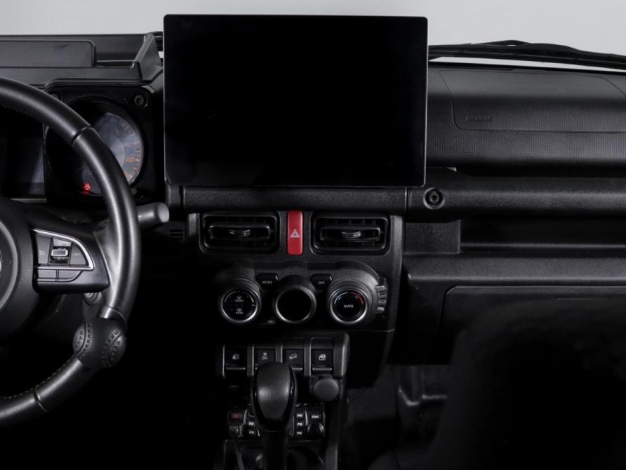 Suzuki Jimny IV Москва  - изображение 13