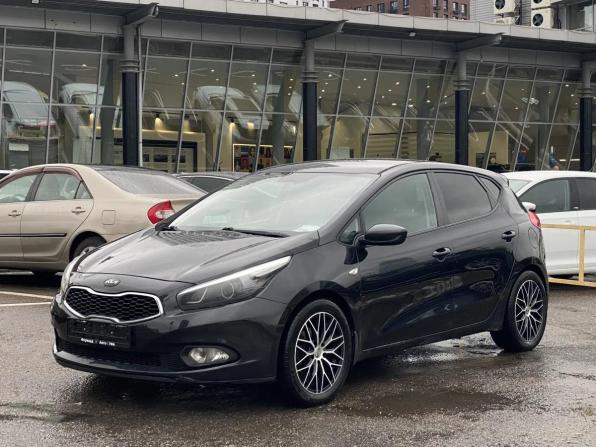 Kia Ceed II с пробегом 2014 года, цена 940 000 рублей, 173586 км, хэтчбек, Автокод Объявления