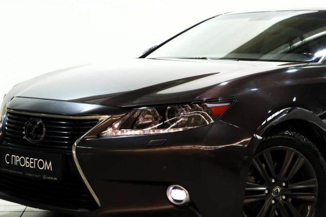 Lexus ES VI с пробегом 2014 года, цена 2 400 000 рублей, 111126 км, седан, Автокод Объявления
