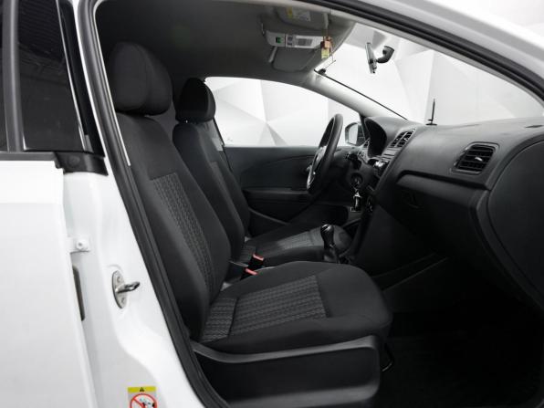 Volkswagen Polo V Рестайлинг с пробегом 2020 года, цена 1 340 000 рублей, 41444 км, седан, Автокод Объявления