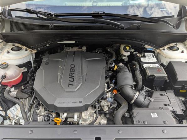 Hyundai Santa Fe IV Рестайлинг с пробегом 2022 года, цена 4 300 000 рублей, 59037 км, внедорожник, Автокод Объявления