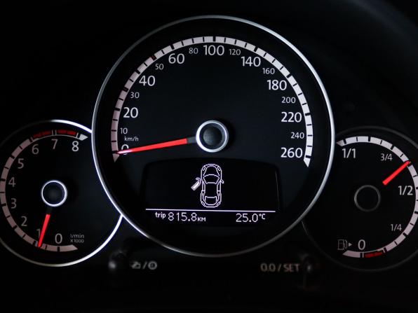 Volkswagen Beetle II (A5) с пробегом 2014 года, цена 1 150 000 рублей, 207976 км, хэтчбек, Автокод Объявления