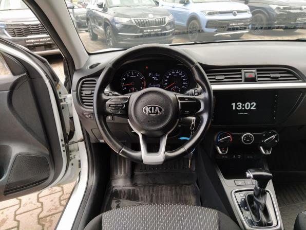 Kia Rio IV с пробегом 2018 года, цена 1 399 000 рублей, 120000 км, хэтчбек, Автокод Объявления