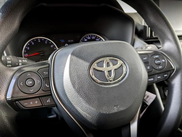Toyota RAV4 V (XA50) с пробегом 2021 года, цена 3 065 000 рублей, 77508 км, внедорожник, Автокод Объявления