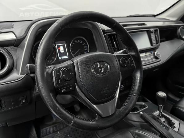 Toyota RAV4 IV (XA40) Рестайлинг с пробегом 2017 года, цена 2 500 000 рублей, 194000 км, внедорожник, Автокод Объявления