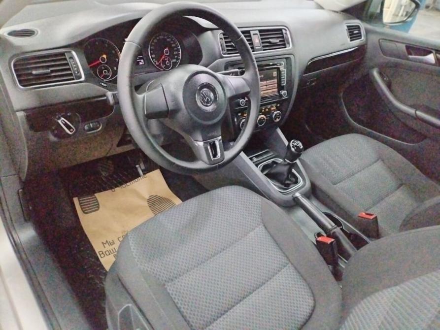 Volkswagen Jetta VI Серпухов  - изображение 9