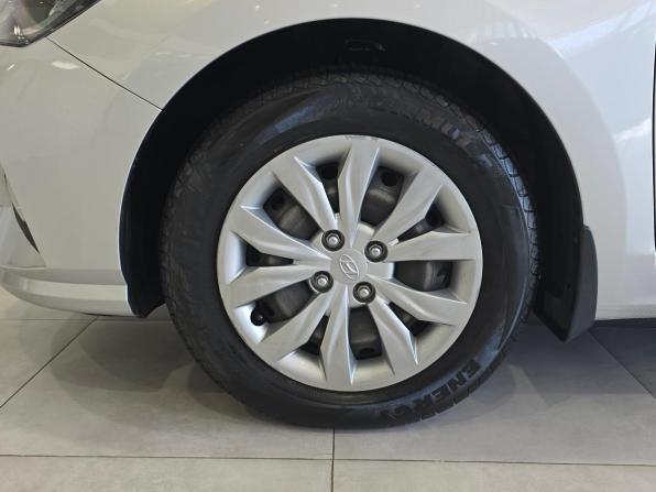 Hyundai Solaris II Рестайлинг с пробегом 2022 года, цена 1 549 000 рублей, 107000 км, седан, Автокод Объявления