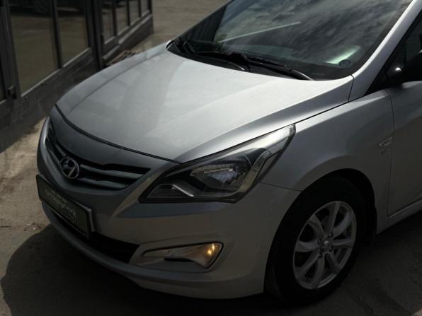 Hyundai Solaris I Рестайлинг с пробегом 2015 года, цена 899 000 рублей, 90000 км, хэтчбек, Автокод Объявления