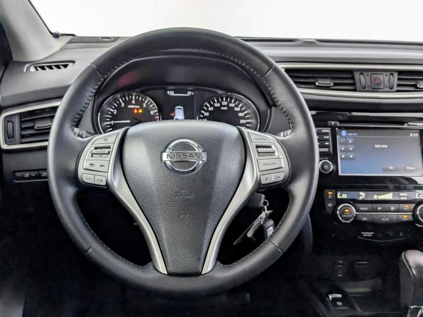 Nissan Qashqai II с пробегом 2018 года, цена 1 645 000 рублей, 120660 км, внедорожник, Автокод Объявления