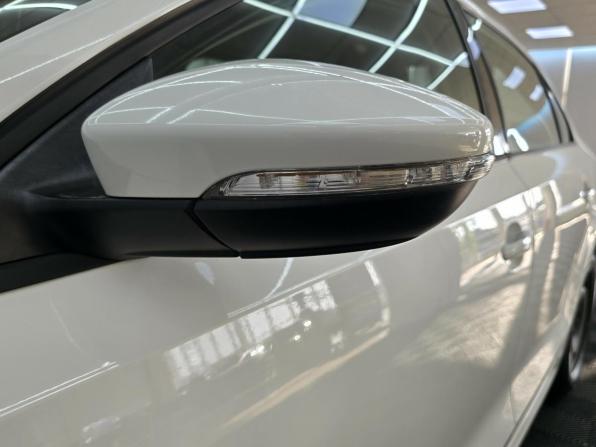 Volkswagen Jetta VI с пробегом 2012 года, цена 1 149 000 рублей, 196000 км, седан, Автокод Объявления
