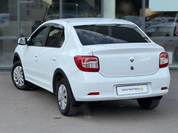 Renault Logan II с пробегом 2015 года, цена 350 000 рублей, 320000 км, седан, Автокод Объявления