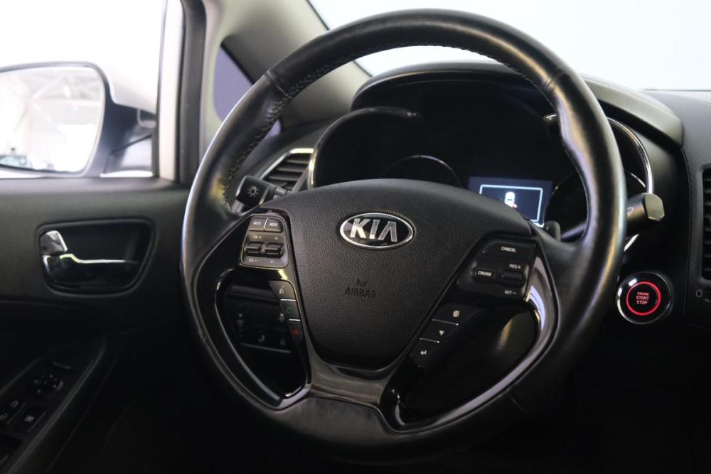 Kia Cerato III Рестайлинг (Classic) Омск  - изображение 12