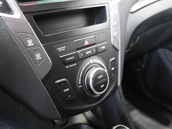 Hyundai Santa Fe III с пробегом 2012 года, цена 1 799 900 рублей, 165000 км, внедорожник, Автокод Объявления