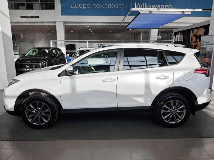 Toyota RAV4 IV (XA40) Рестайлинг Казань  - изображение 10