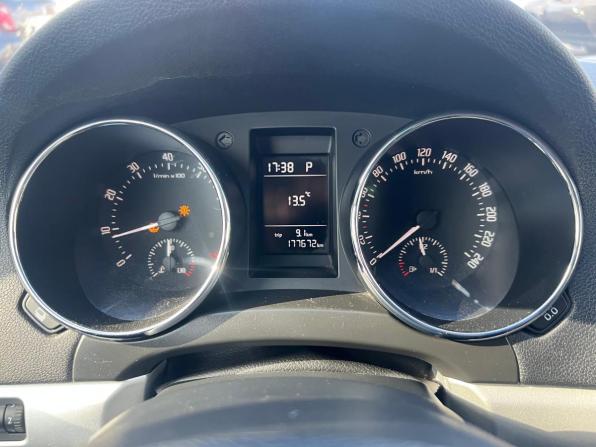 Skoda Yeti I Рестайлинг с пробегом 2014 года, цена 1 077 600 рублей, 177672 км, внедорожник, Автокод Объявления