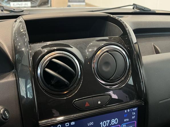 Renault Duster I Рестайлинг с пробегом 2017 года, цена 850 000 рублей, 153000 км, внедорожник, Автокод Объявления