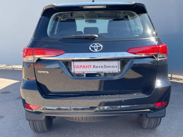 Toyota Fortuner II с пробегом 2017 года, цена 3 790 000 рублей, 65408 км, внедорожник, Автокод Объявления