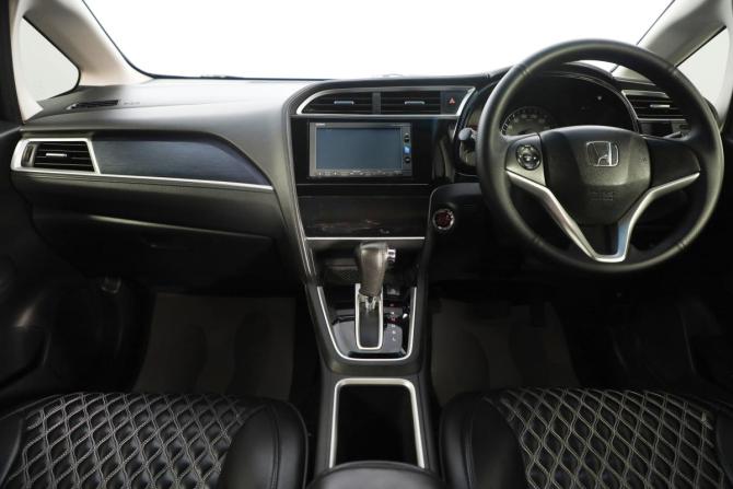 Honda Shuttle II с пробегом 2017 года, цена 1 199 000 рублей, 134000 км, универсал, Автокод Объявления