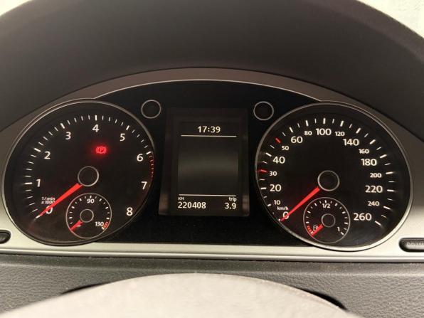 Volkswagen Passat B7 с пробегом 2011 года, цена 835 000 рублей, 220000 км, седан, Автокод Объявления