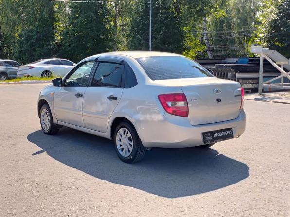 Lada (ВАЗ) Granta I с пробегом 2016 года, цена 300 000 рублей, 242604 км, седан, Автокод Объявления