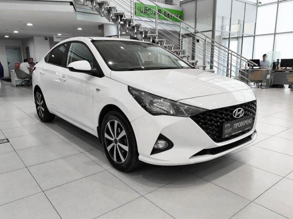 Hyundai Solaris II Рестайлинг с пробегом 2021 года, цена 995 000 рублей, 186264 км, седан, Автокод Объявления