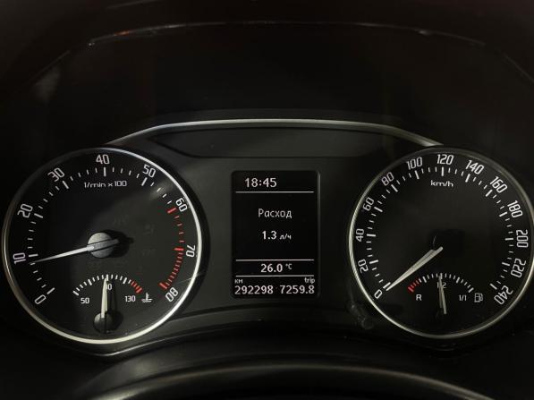 Skoda Octavia II (A5) Рестайлинг с пробегом 2011 года, цена 739 000 рублей, 292298 км, лифтбек, Автокод Объявления