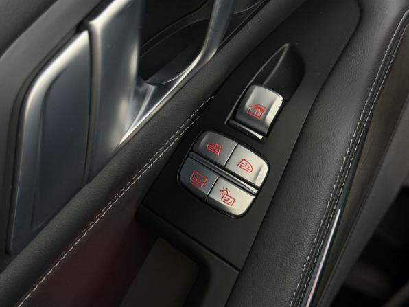 BMW X7 I (G07) Рестайлинг с пробегом 2022 года, цена 12 800 000 рублей, 56550 км, внедорожник, Автокод Объявления