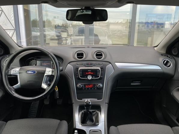 Ford Mondeo IV Рестайлинг с пробегом 2012 года, цена 899 000 рублей, 196278 км, седан, Автокод Объявления