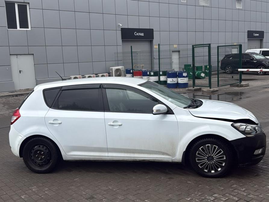 Kia Ceed I Рестайлинг Кемерово  - изображение 16