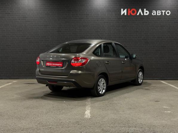Lada (ВАЗ) Granta I Рестайлинг с пробегом 2022 года, цена 800 000 рублей, 72254 км, хэтчбек, Автокод Объявления
