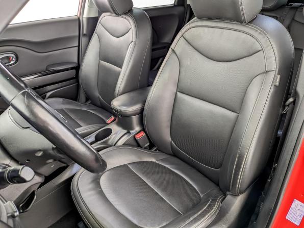 Kia Soul II Рестайлинг с пробегом 2019 года, цена 1 740 000 рублей, 96181 км, хэтчбек, Автокод Объявления