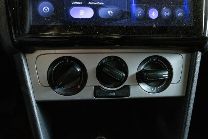 Volkswagen Polo V с пробегом 2014 года, цена 739 000 рублей, 147111 км, седан, Автокод Объявления