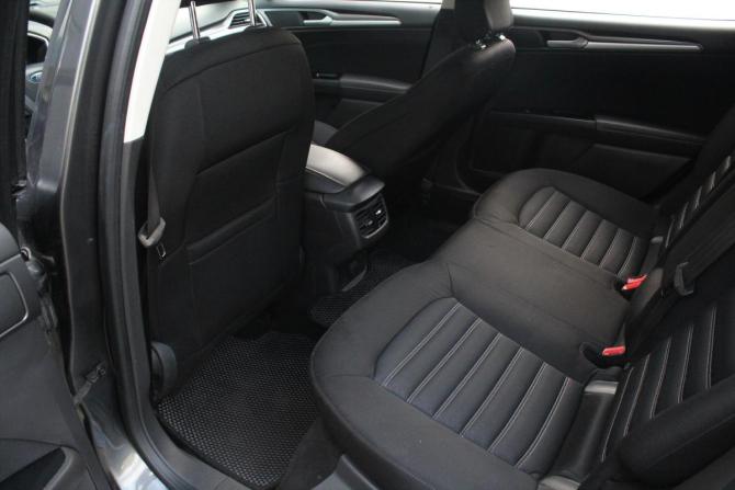 Ford Mondeo V с пробегом 2015 года, цена 1 380 000 рублей, 256164 км, седан, Автокод Объявления