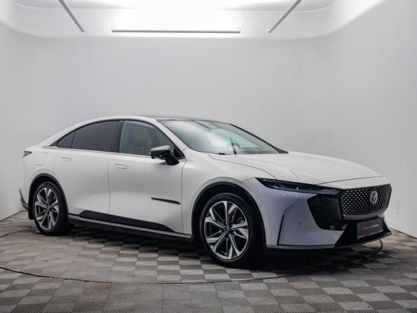 Mazda EZ-6 с пробегом 2025 года, цена 3 945 000 рублей, 23700 км, лифтбек, Автокод Объявления