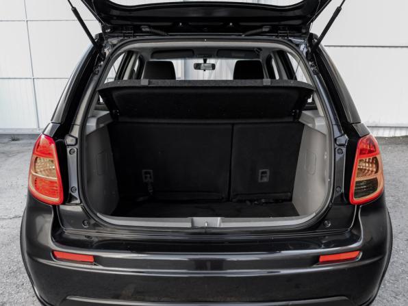 Suzuki SX4 I (Classic) Рестайлинг с пробегом 2012 года, цена 800 000 рублей, 204195 км, хэтчбек, Автокод Объявления