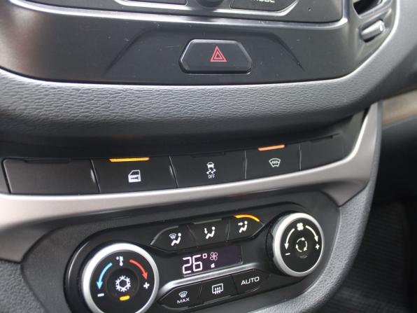 Lada (ВАЗ) Vesta I с пробегом 2018 года, цена 919 000 рублей, 123970 км, универсал, Автокод Объявления
