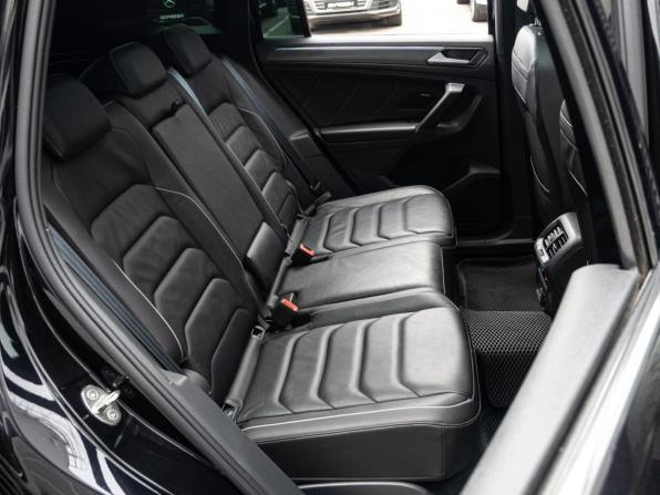 Volkswagen Tiguan II Рестайлинг с пробегом 2021 года, цена 3 840 000 рублей, 59745 км, внедорожник, Автокод Объявления