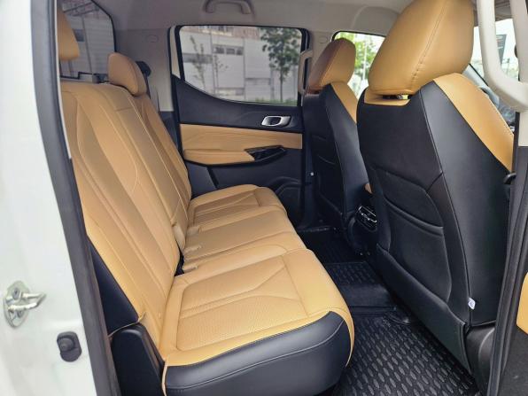 Changan Hunter Plus с пробегом 2023 года, цена 2 425 000 рублей, 69900 км, offers.body_type.unknown, Автокод Объявления