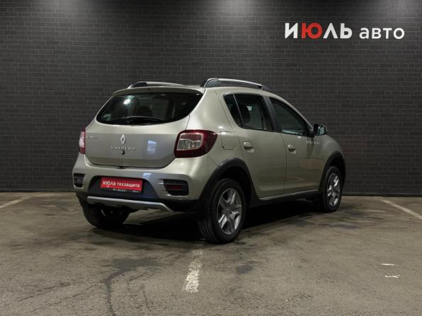 Renault Sandero II с пробегом 2016 года, цена 930 000 рублей, 154480 км, хэтчбек, Автокод Объявления