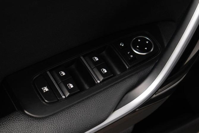 Kia XCeed I с пробегом 2020 года, цена 2 399 000 рублей, 34302 км, хэтчбек, Автокод Объявления
